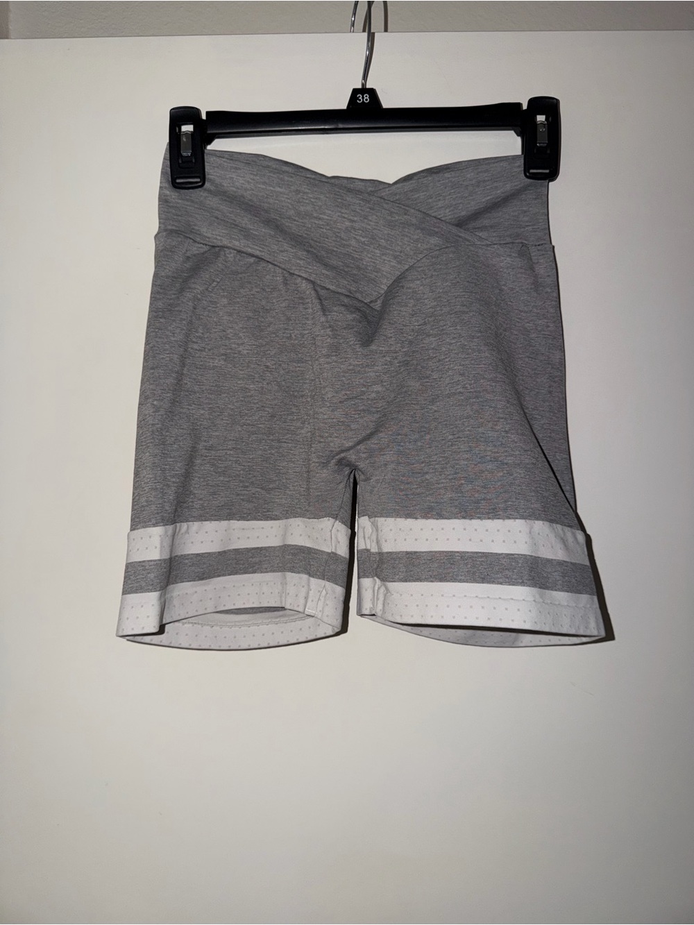 PcheeBum V waist butt scrunch shorts